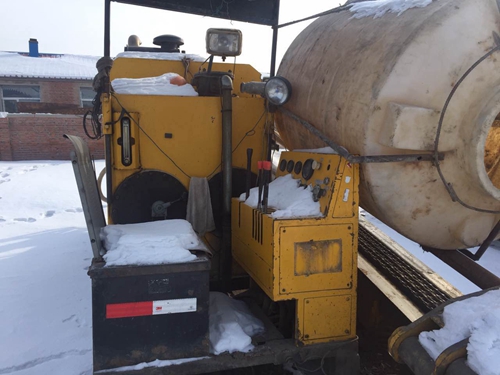 黃(huang)海28噸(dun) (2)